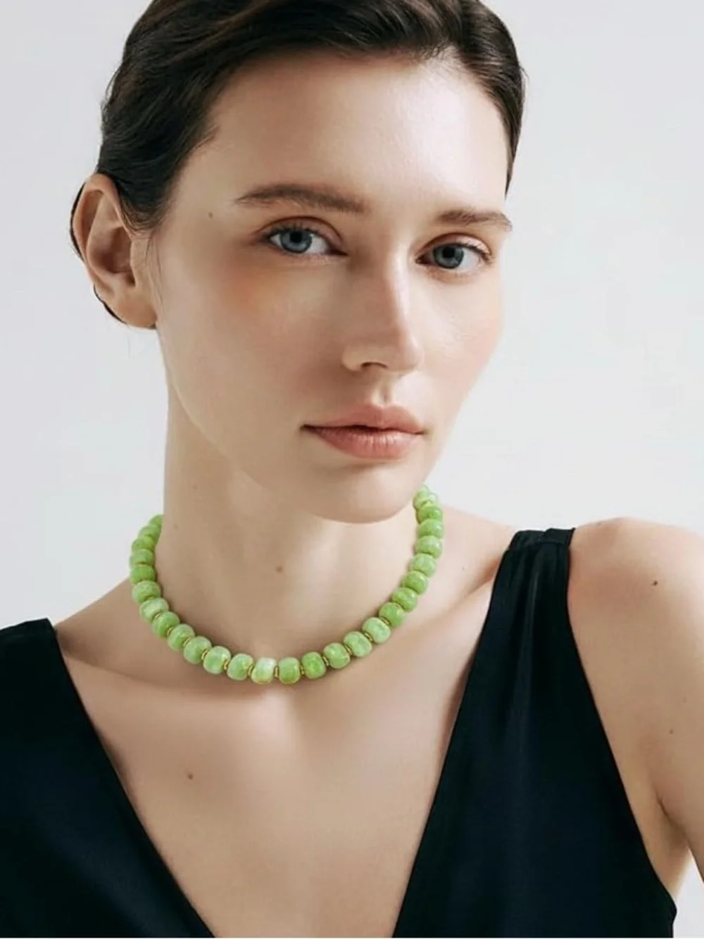 Light Green Marbled Dopamine Beaded Choker Necklace
